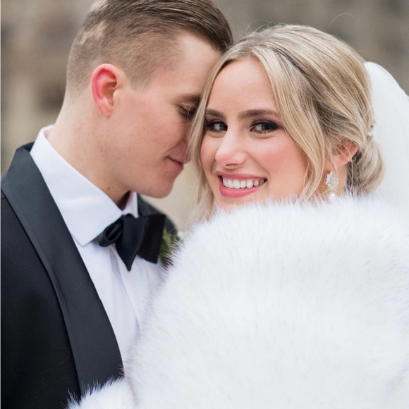 Accessories - White Faux Fur Bridal Shawl